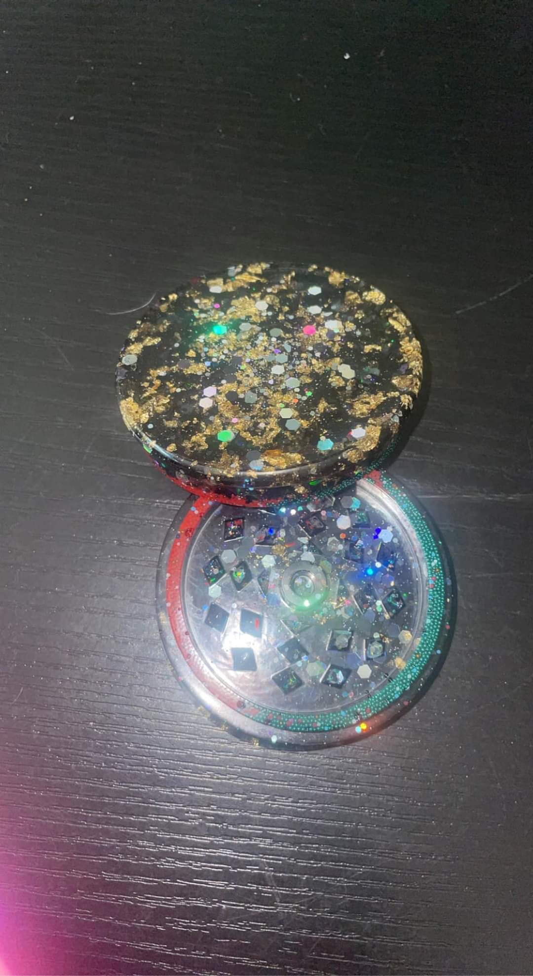 Resin accessories