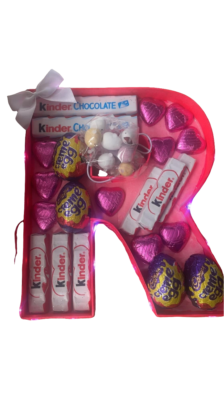 Fillable wooden letter